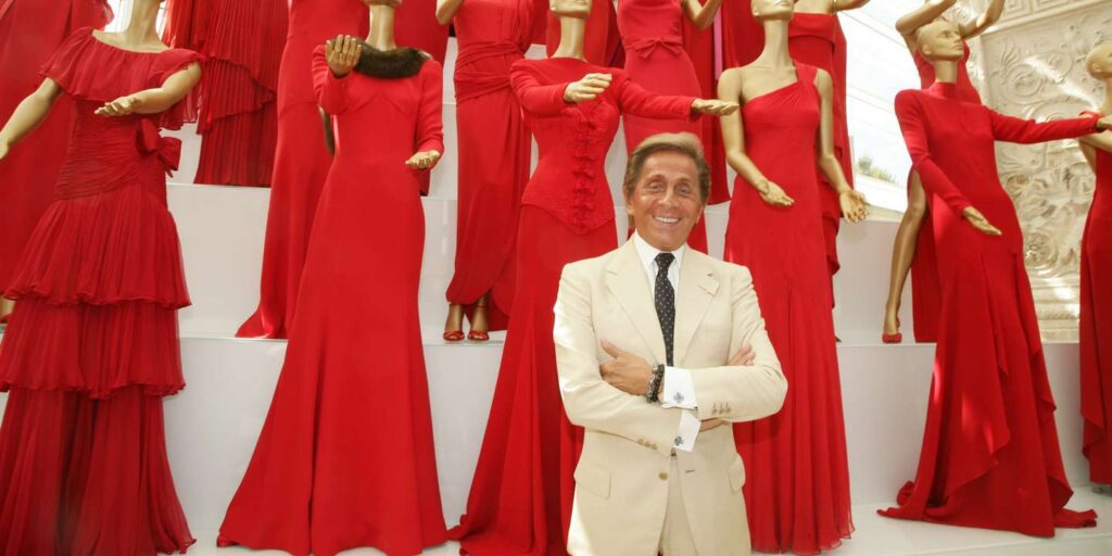 Valentino Garavani: O Legado de Luxo e Glamour do Estilista que Vestiu Estrelas valentno
